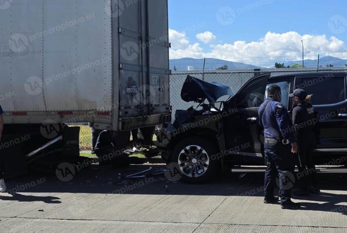 Motociclista salva su vida de milagro durante choque en Zamora
