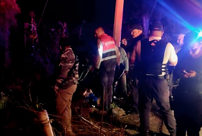 Motociclista se sale del camino y muere, en Jacona