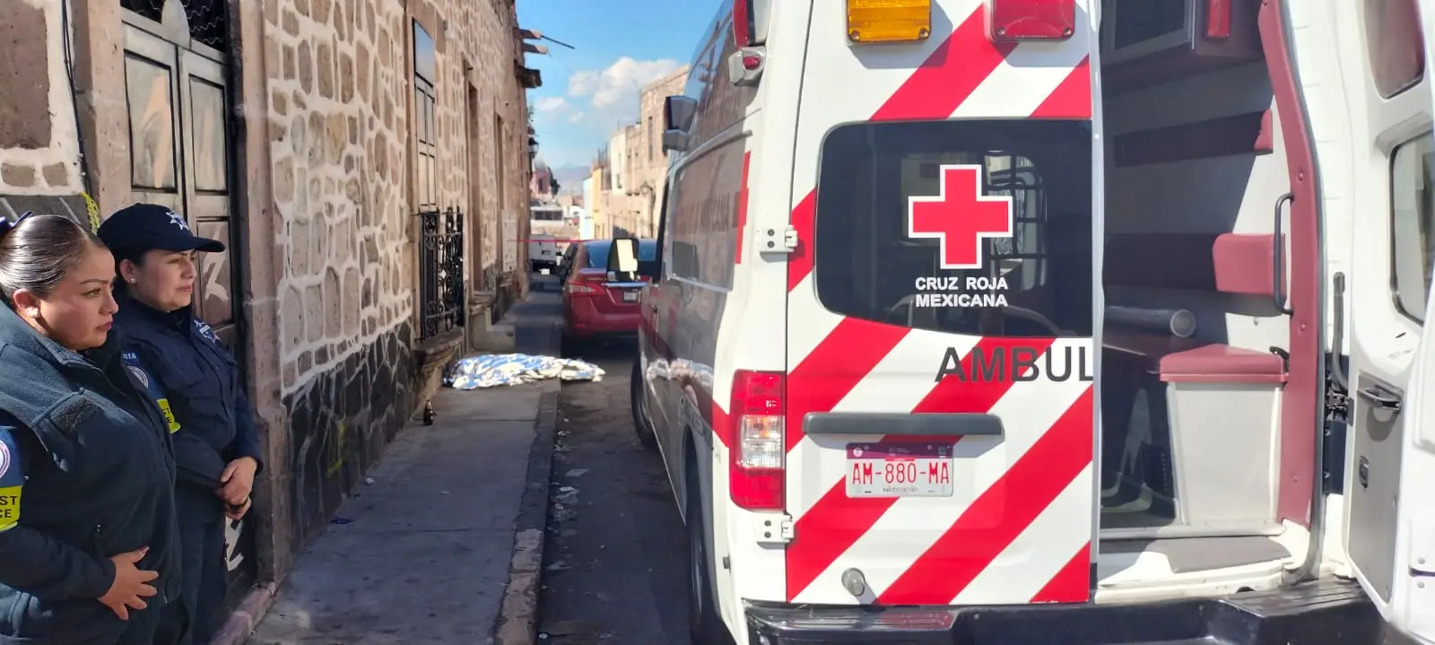 Muere hombre por causas naturales en el centro de Morelia