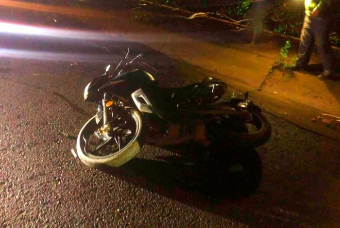 Muere motociclista en trágico accidente sobre la Zitácuaro-Morelia