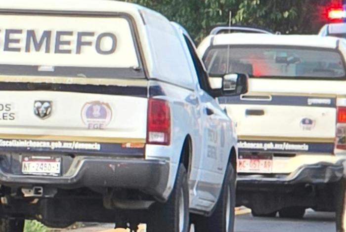 Mueren tres hombres al chocar su camioneta contra un muro en la México-Guadalajara, en Copándaro