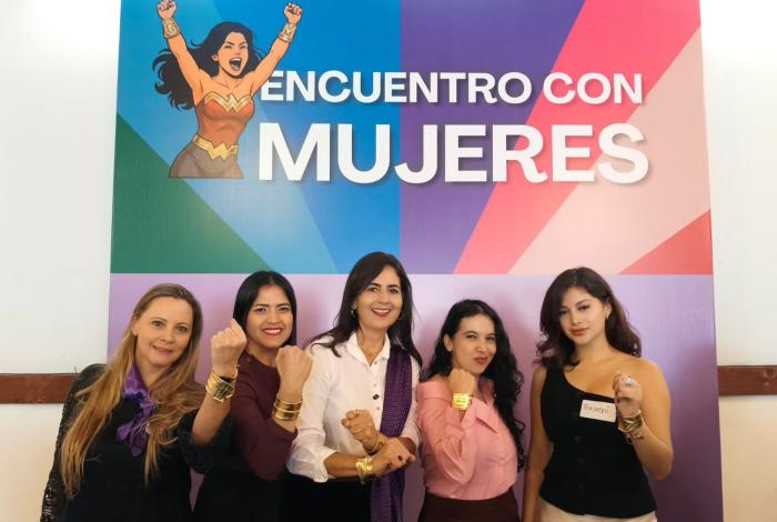 Mujeres michoacanas comparten qué superpoder las hace Mujer Maravilla