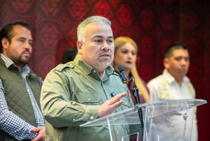 Nadie viene a suplantar a la dirigencia de Morena: Jesús Mora