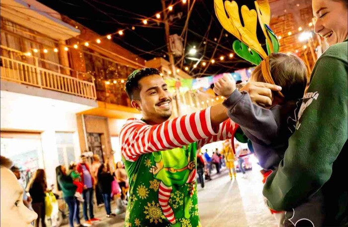 ’Navidad para Todos’; el desfile que llenó de esperanza las calles de Yurécuaro