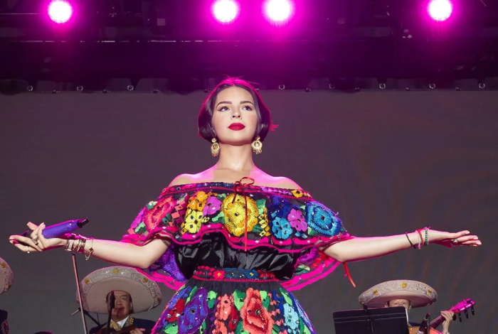 Ángela Aguilar confiesa como el odio en redes sociales ha afectado su inocencia