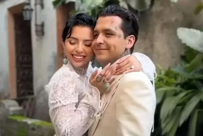 Ángela Aguilar insinúa boda religiosa con Nodal en mayo