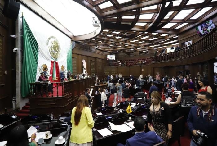 Ningún menor de edad podrá casarse en Michoacán: 76 Legislatura del Congreso del Estado