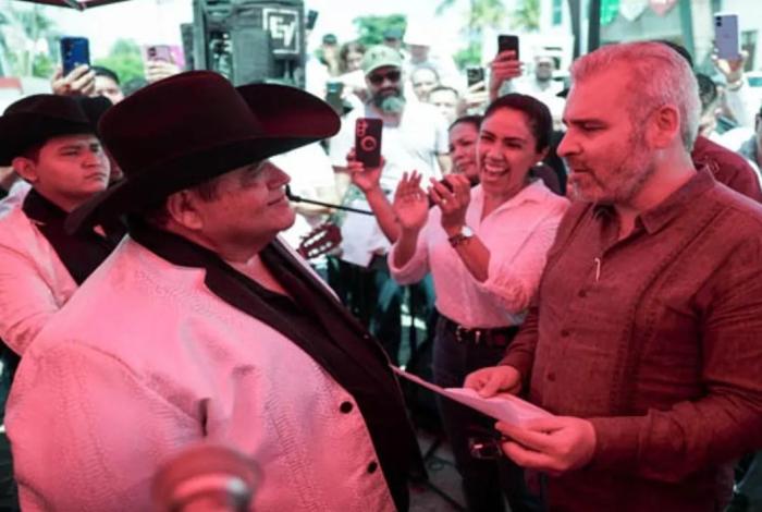 No hay censura contra los Hermanos Jiménez, asegura Bedolla