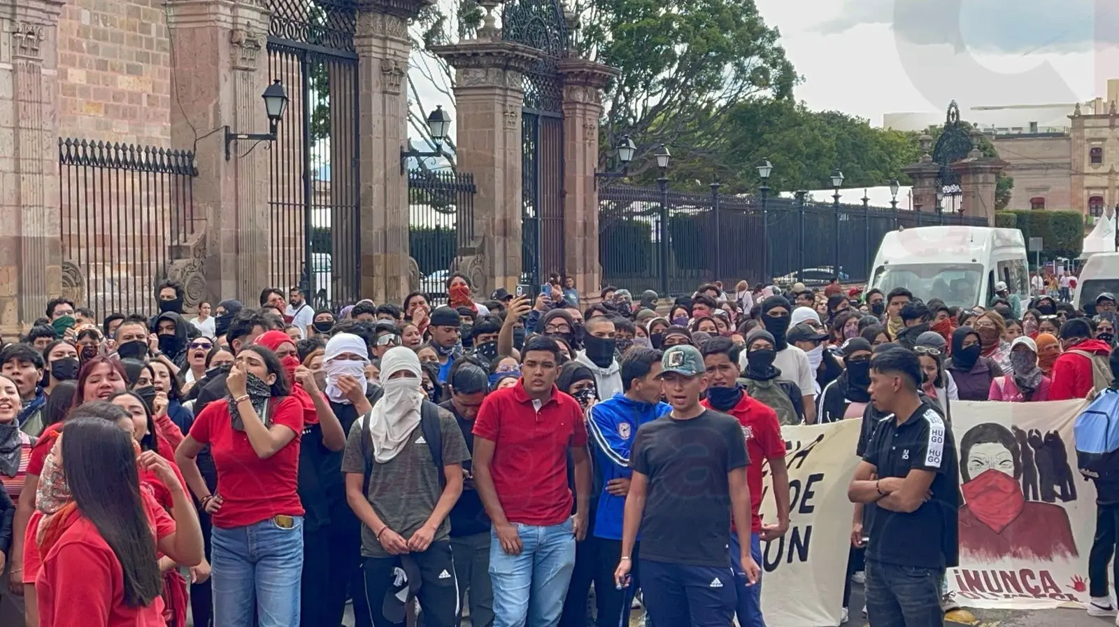 Normalistas desquician este día el centro histórico de la ciudad