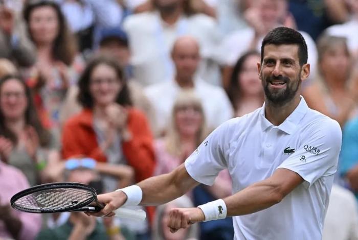 Novak Djokovic logra 100 victorias en Wimbledon