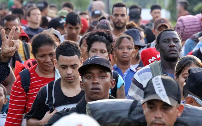 Nueva caravana de migrantes parte de Chiapas hacia Ciudad de México