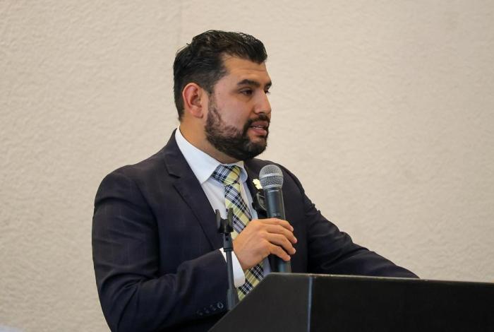 Octavio Ocampo impulsa reforma para erradicar la discriminación en las escuelas de Michoacán