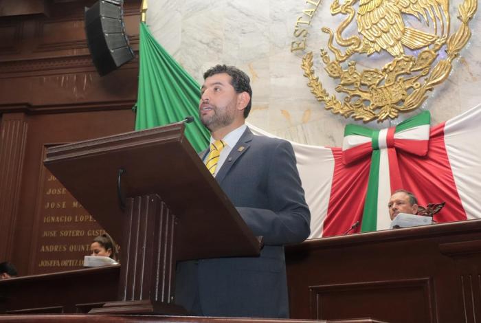 Octavio Ocampo propone protocolo estatal para proteger a las escuelas ante hechos de violencia