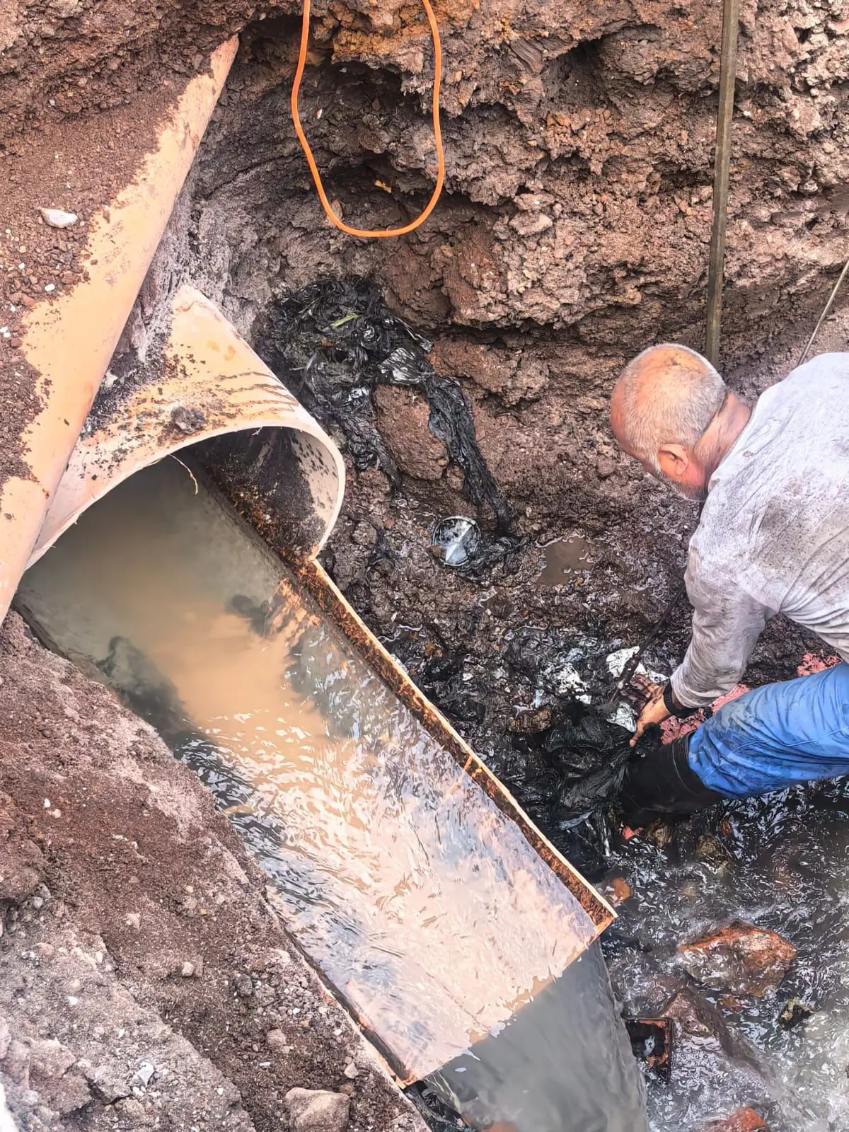 Ooapas hace un llamado a la sociedad a no tirar basura en la vía pública