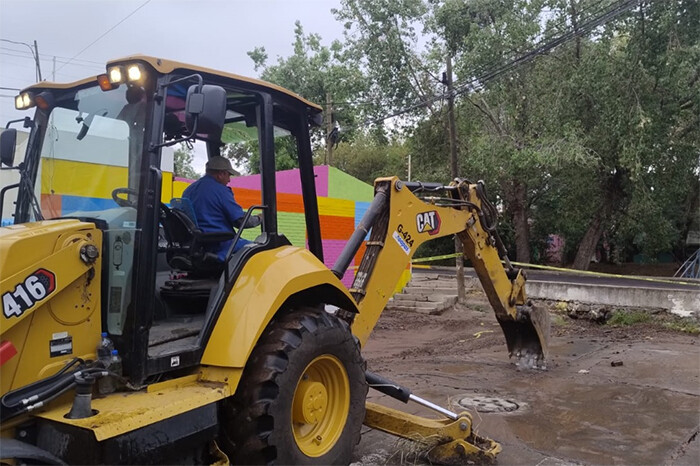 OOAPAS interrumpe suministro de agua en 15 colonias por fuga en la Félix Ireta; mañana estaría reparada