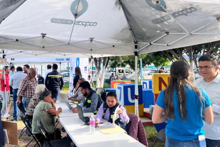 OOAPAS visita colonias de Morelia con módulos temporales y apoya con descuentos en adeudos y reportes