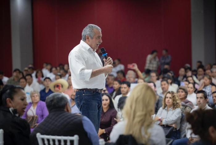 Oriente de Michoacán beneficiado con el avance de la Transformación, asegura Morón