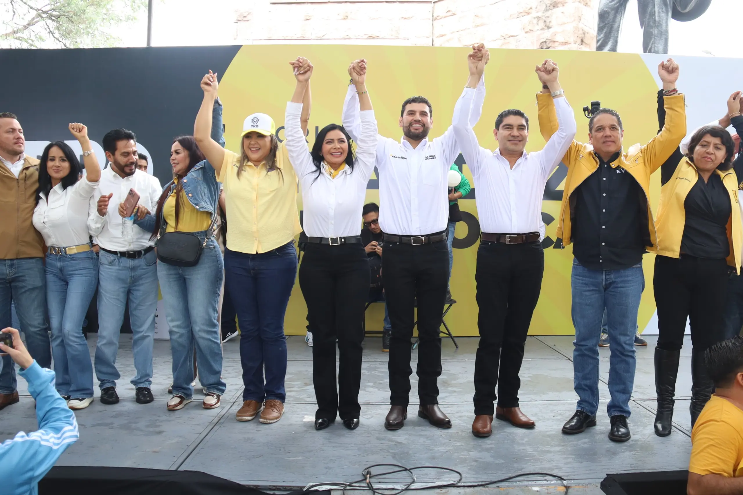 Pablo Varona, y alcaldes perredistas, cierran filas para apoyar a Octavio Ocampo rumbo al proyecto “Por La Grandeza de Michoacán”
