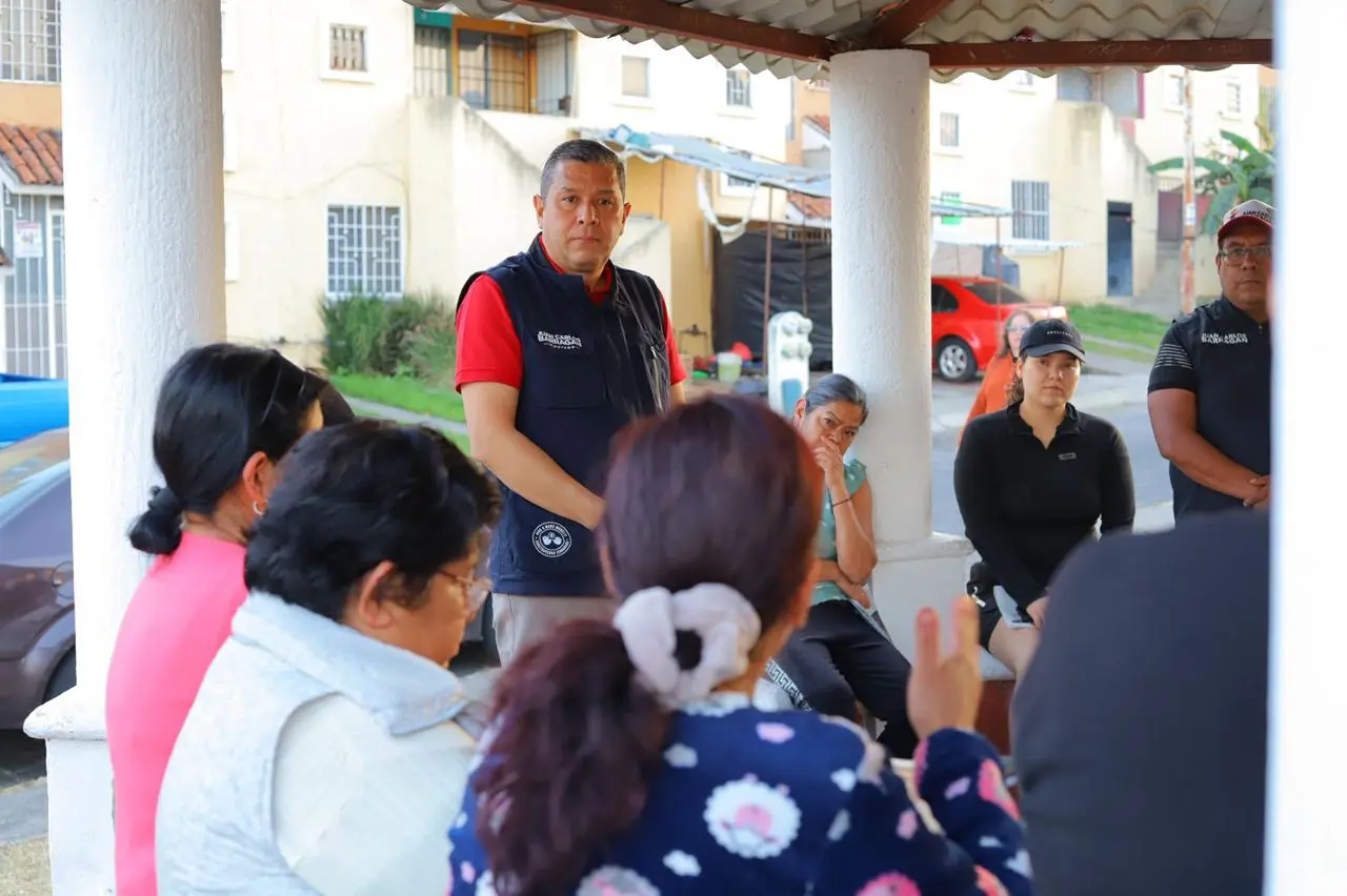 Pagar predial y no recibir servicios públicos de calidad no es justo: JC Barragán