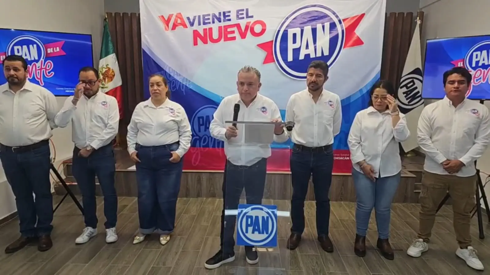 PAN mantiene abierta la opción de ir solo en 2027