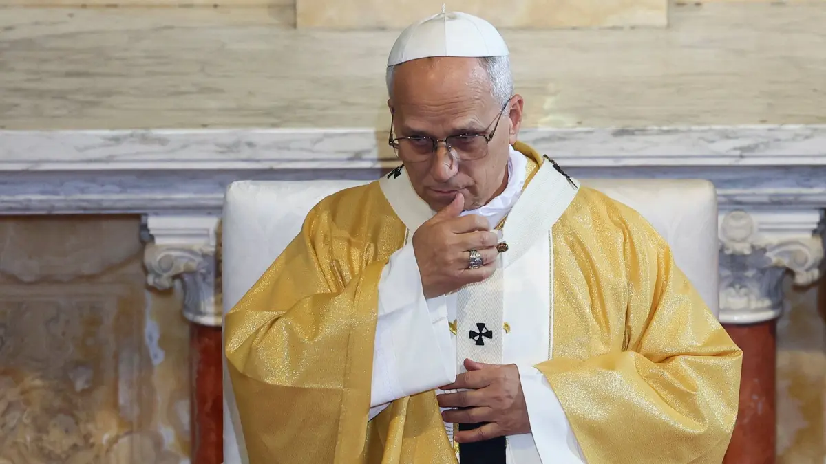 Papa León XIV critica a los tiranos durante su visita a Camerún