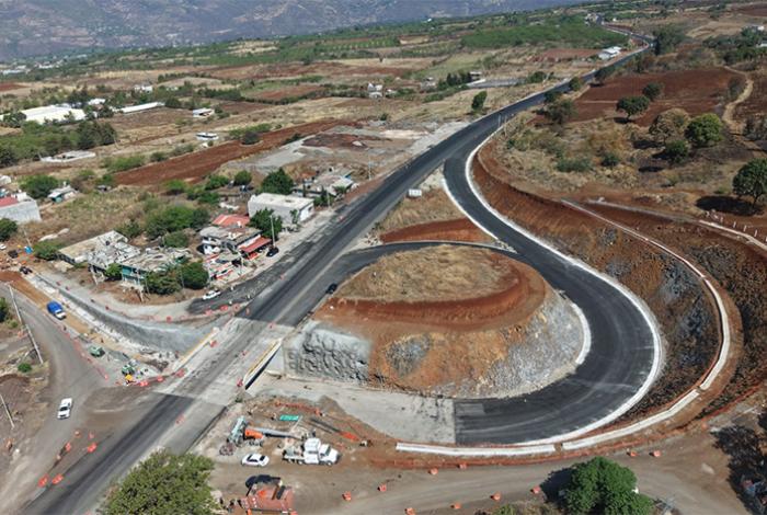 Para infraestructura carretera, educativa y deportiva en Michoacán: 53.7 mil millones de pesos