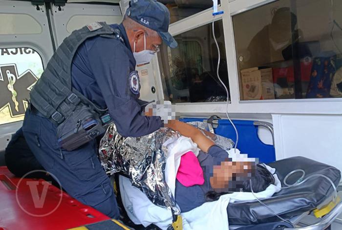 Paramédicos atienden parto en la colonia La Aldea de Morelia