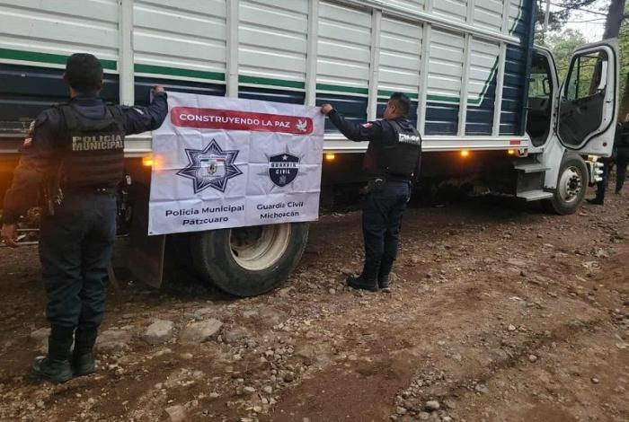 Pátzcuaro: Roban con lujo de violencia cargamento de aguacate