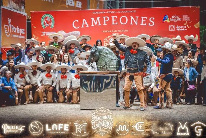 Pepe Aguilar y su equipo ‘El Soyate’ logran cuarto título Nacional Charro