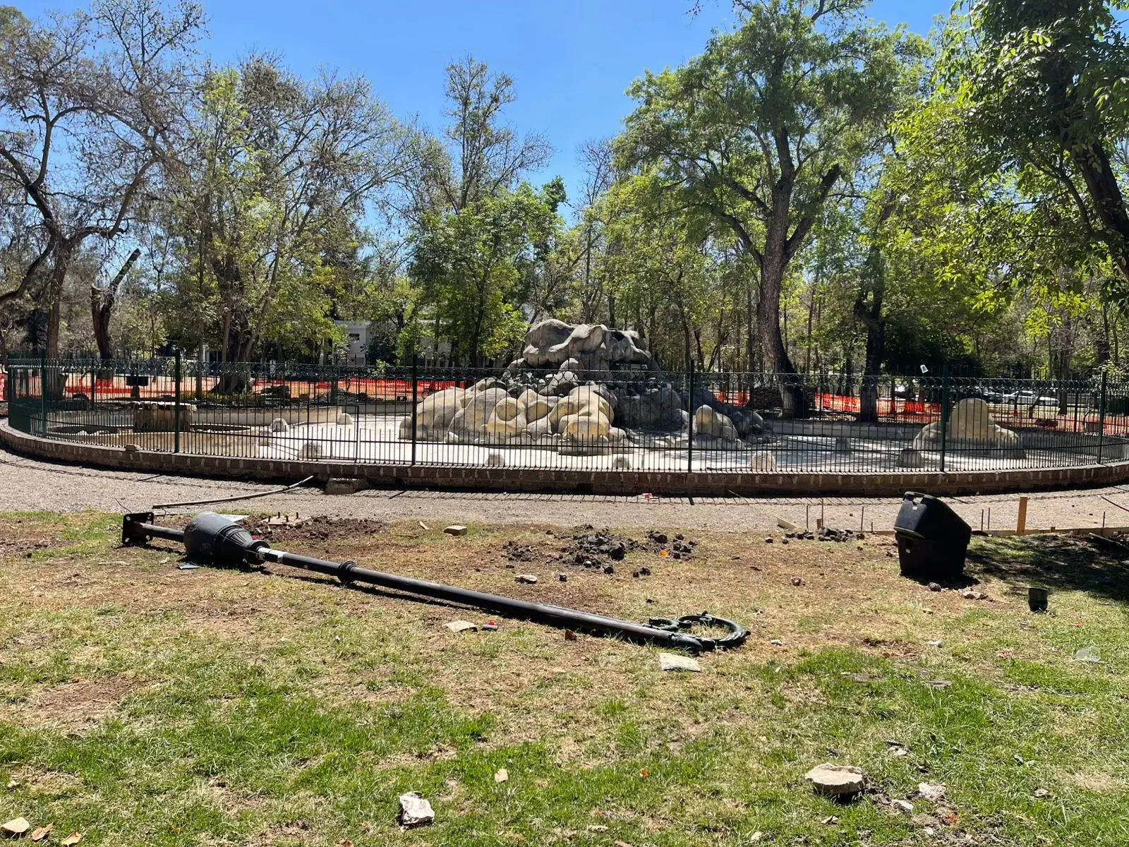 Persiste controversia por obras en la Fuente de los Patos