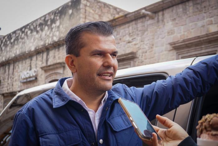 Pese a avances en el caso Carlos Manzo, no hay un móvil, acusa su hermano