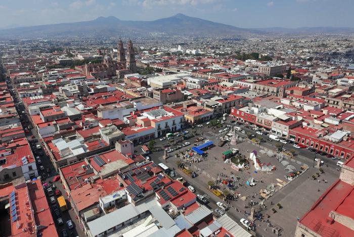 Pese a frente frío, persistirá el calor vespertino en Michoacán
