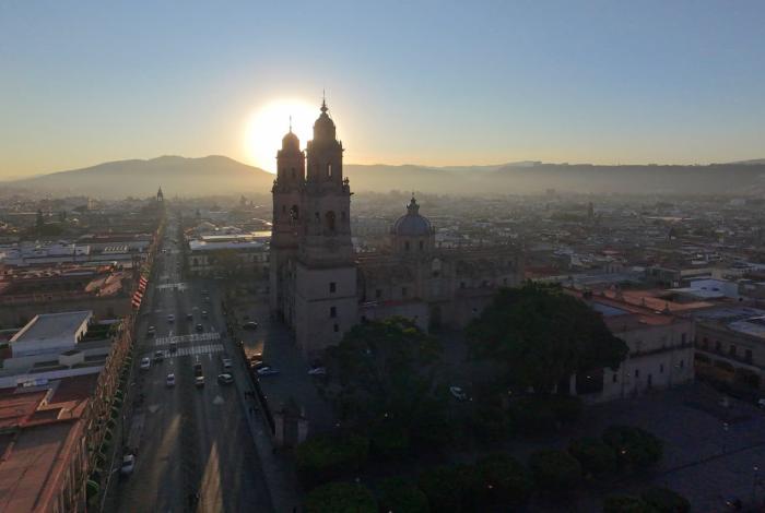 Pese a onda de calor, se esperan lluvias este lunes en Michoacán