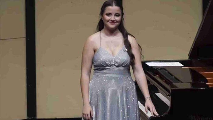 Pianista mexicana gana medalla de bronce en concurso de música