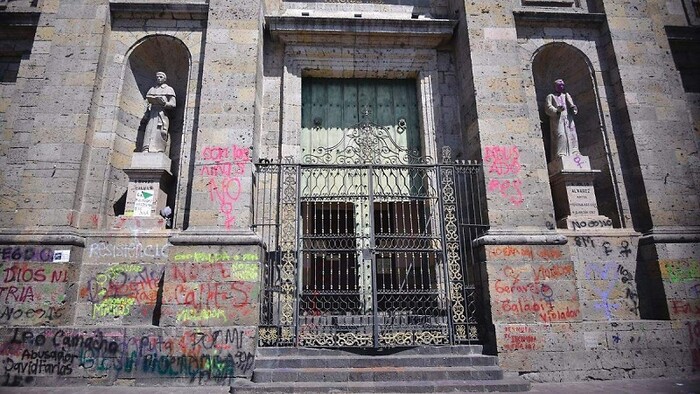 Pintas a la Catedral de Guadalajara daño sin precedentes