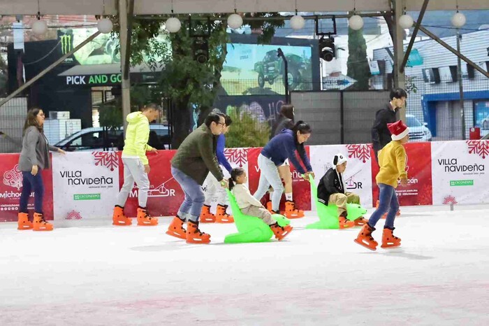 Pista de hielo en Villa Navideña: acceso, horarios y todo lo que tienes que saber