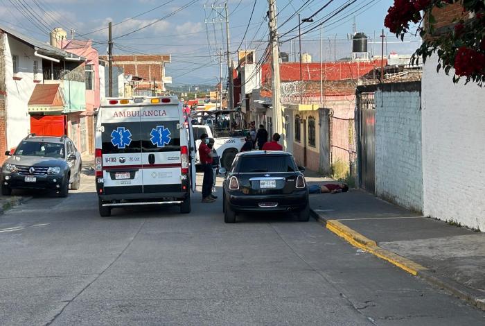 Pistoleros matan a “El Güerito” en la colonia Inguambo, en Uruapan