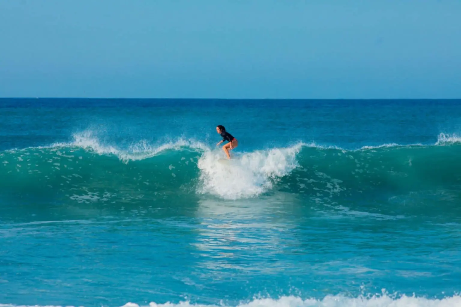 Playas limpias en Michoacán, listas para recibirte: Sectur