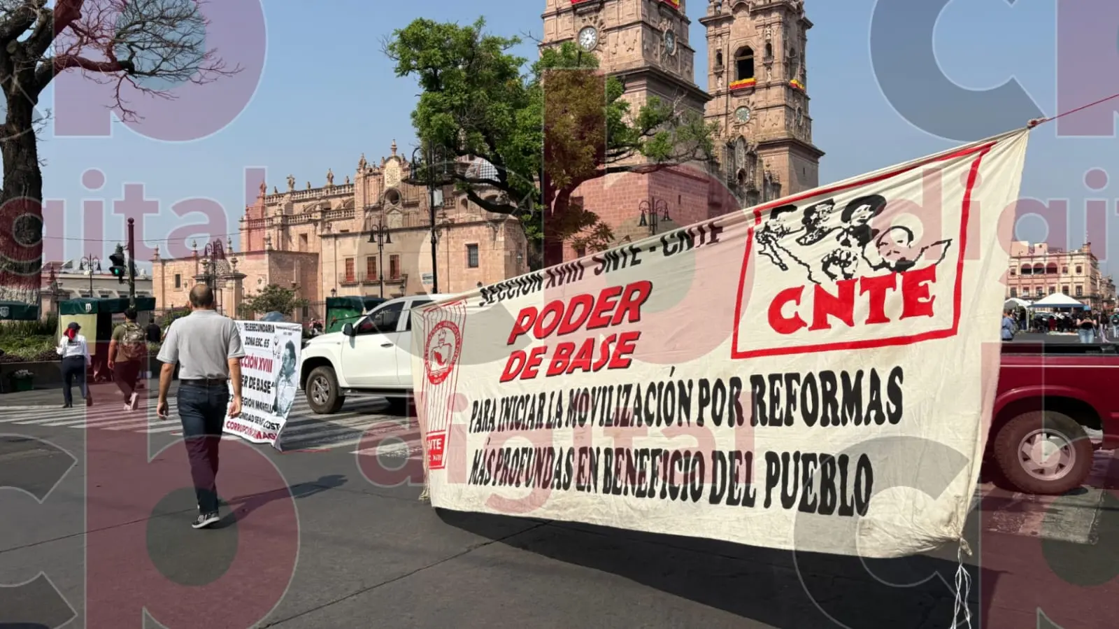Poder de Base se mantiene en asamblea, en un par de horas determinan si se retiran o se mantienen