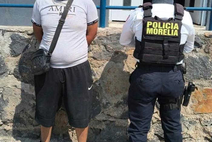 Policía Morelia detiene a un sujeto acusado de lesionar con un cuchillo a una mujer