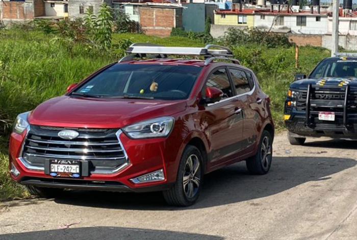 Policía Morelia halla camioneta robada en la colonia Santiaguito