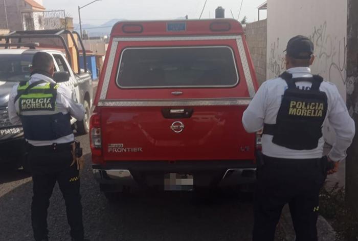 Policía Morelia recupera una camioneta robada con violencia minutos antes