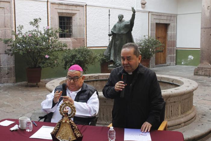 Por el momento, el nuevo arzobispo de Morelia ratifica a sacerdotes en cargos del gobierno diocesano
