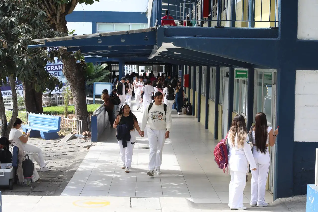 Por iniciar, curso de preparación para el examen de admisión a áreas de la Salud; regístrate