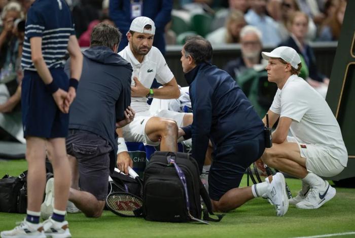 Por lesión de Dimitrov, Sinner, número uno del mundo avanza a cuartos de final en Wimbledon