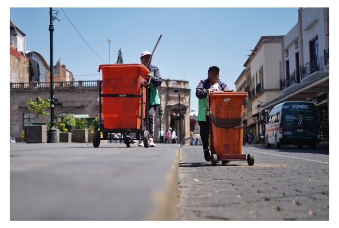 Por Semana Santa, dan mantenimiento diario a espacios en Centro Histórico