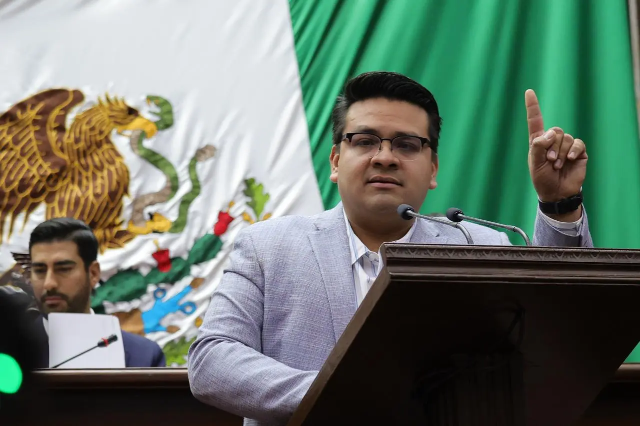 Posicionamiento de Toño Carreño, salva a los ayuntamientos