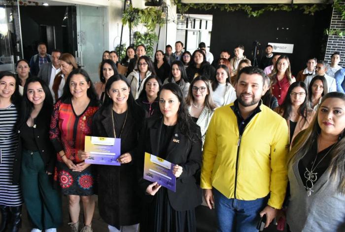 PRD Michoacán refuerza la lucha por una política libre de violencia digital para las mujeres