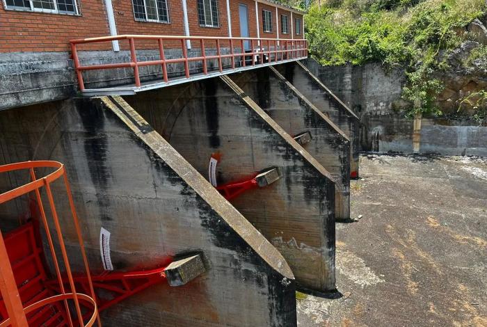 Presas de Michoacán inician desfogue preventivo ante riesgo por lluvias