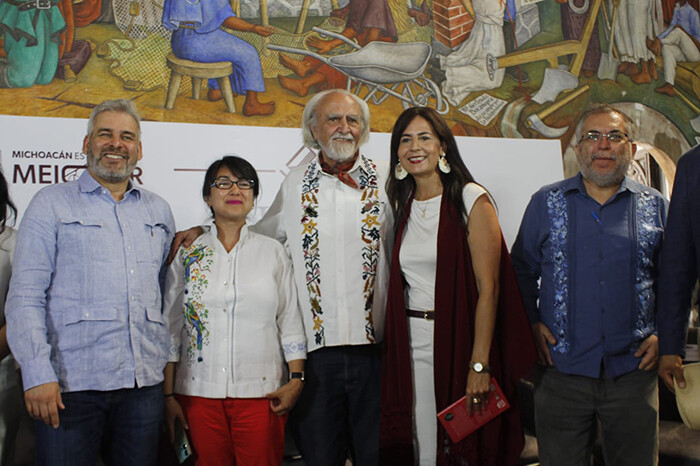 Presenta Bedolla la editorial de Michoacán Cuarta República: nace con 34 publicaciones